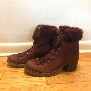 Lace-up faux fur winter booties